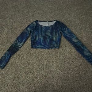 lululemon long sleeve crop, blue size 0. never worn